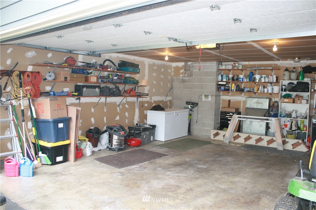 13260 Banner Road Southeast Olalla, WA 98359 - Photo 26 of 34 Gallery Image 26