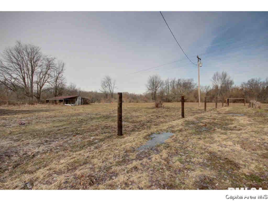 4229 Stone Avenue Springfield, IL 62707 - Photo 11 of 36
