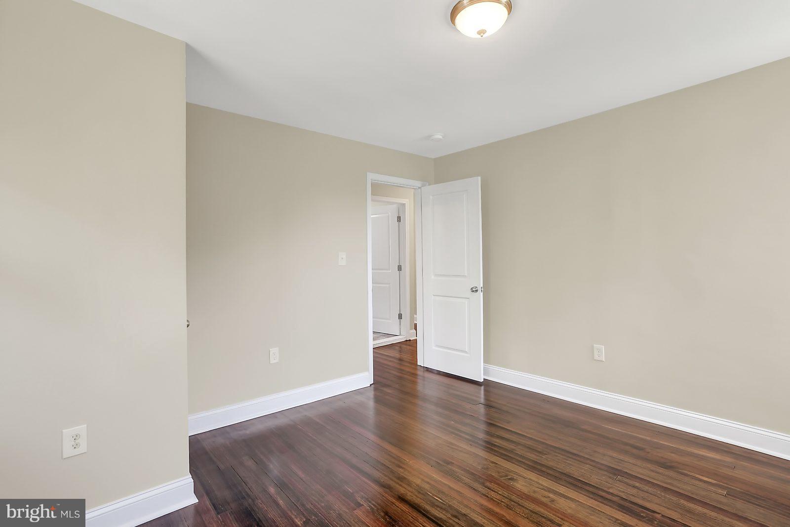 3610 Edgewood Road Baltimore, MD 21215 - Photo 18 of 29 Bedroom