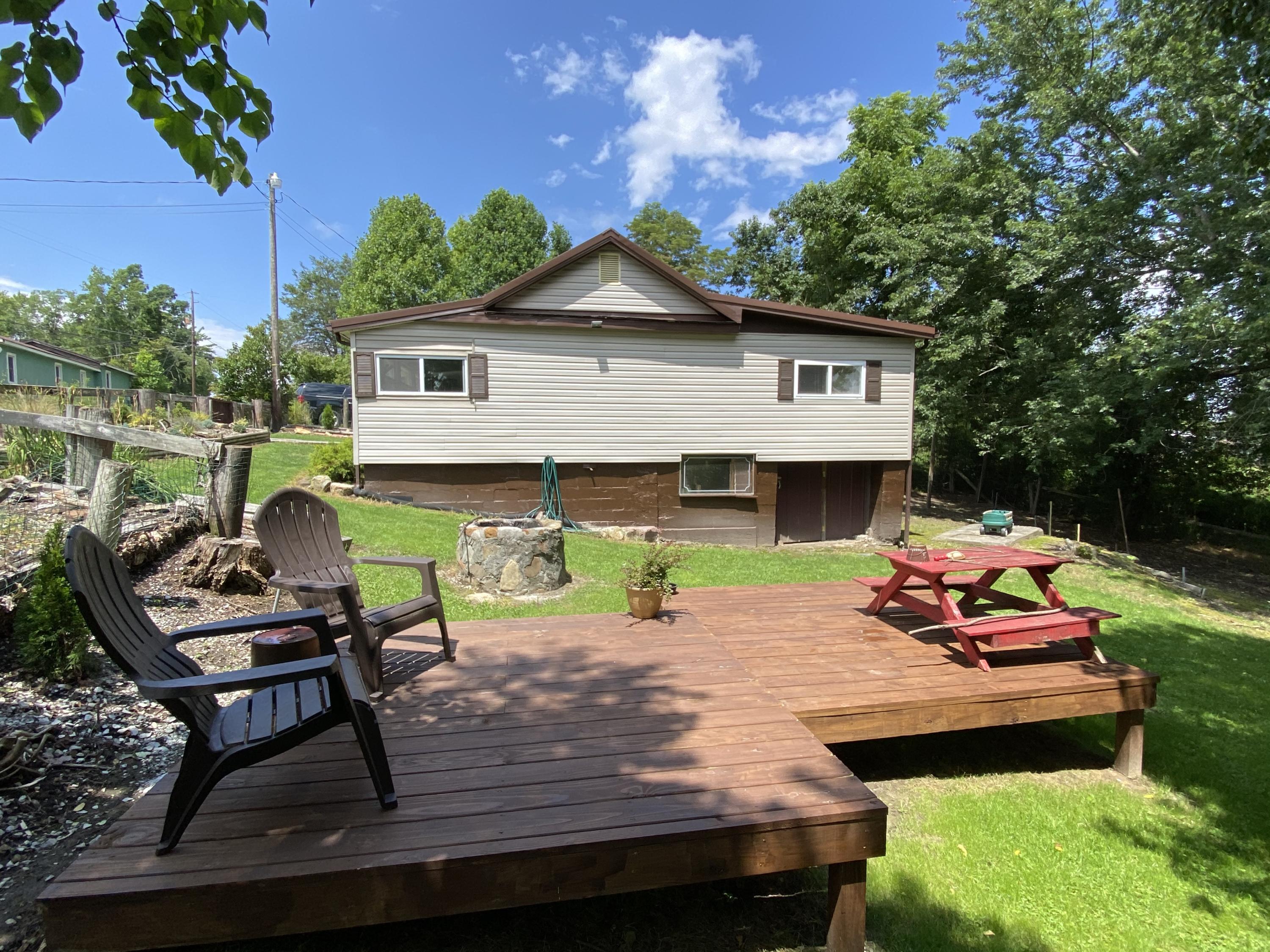 5224 Pole Bridge Road Wise, VA 24293 - Photo 5 of 20 DEAFA272-443B-4853-9BC2-F3D042C385F4