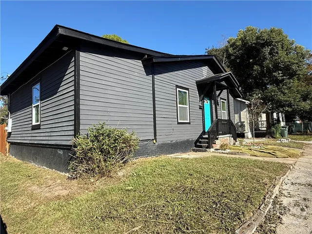 $1,995 | 728 West 39th Street, Savannah, GA 31415