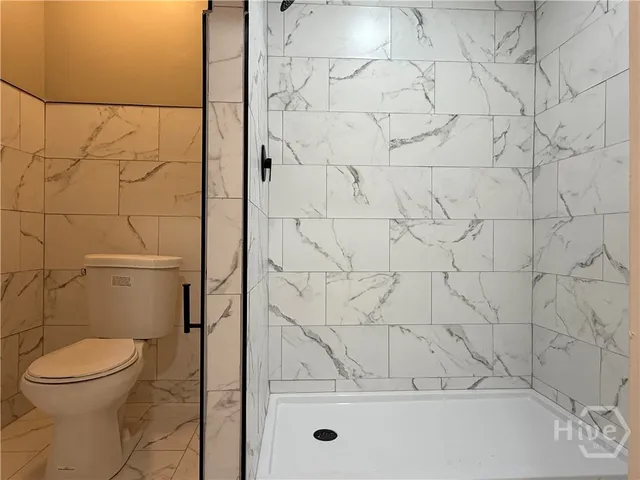 $1,995 | 728 West 39th Street, Savannah, GA 31415