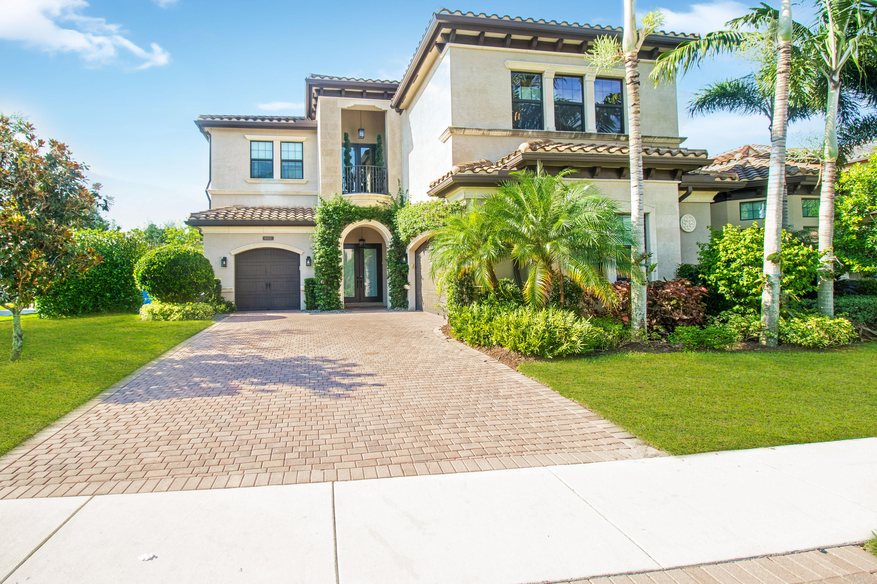 8515 Lewis River Road Delray Beach, FL 33446 - Photo 3 of 38 IMG_7593