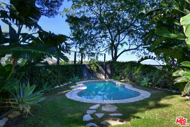 a view of mountain view and mountain view