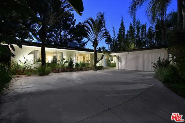 $1,795,000 | 3517 Scadlock Lane, Sherman Oaks, CA 91403