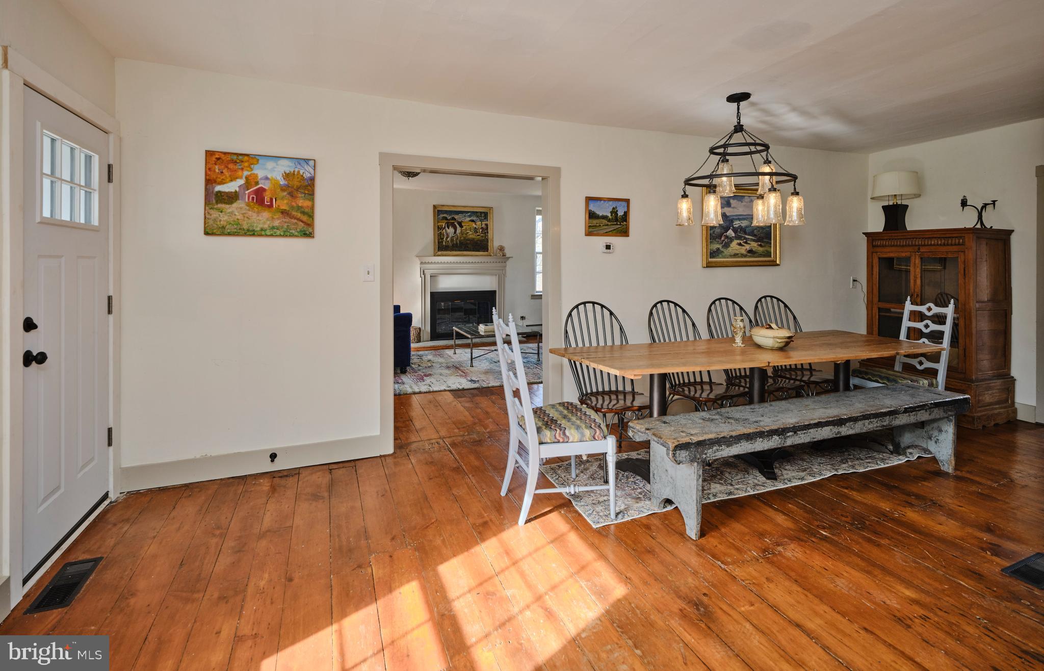 3795 Highway 212 Riegelsville, PA 18077 - Photo 11 of 51 Dining Room