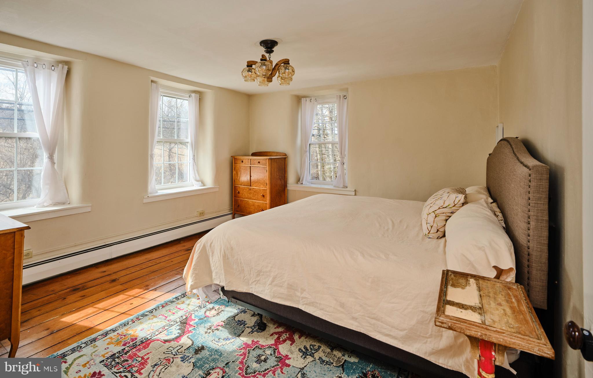 3795 Highway 212 Riegelsville, PA 18077 - Photo 24 of 51 Upstairs Bedroom