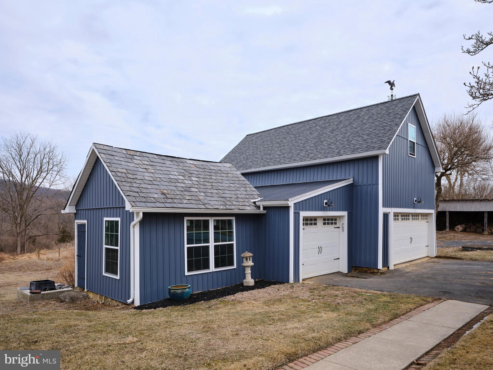3795 Highway 212 Riegelsville, PA 18077 - Photo 38 of 51 with pottery shed