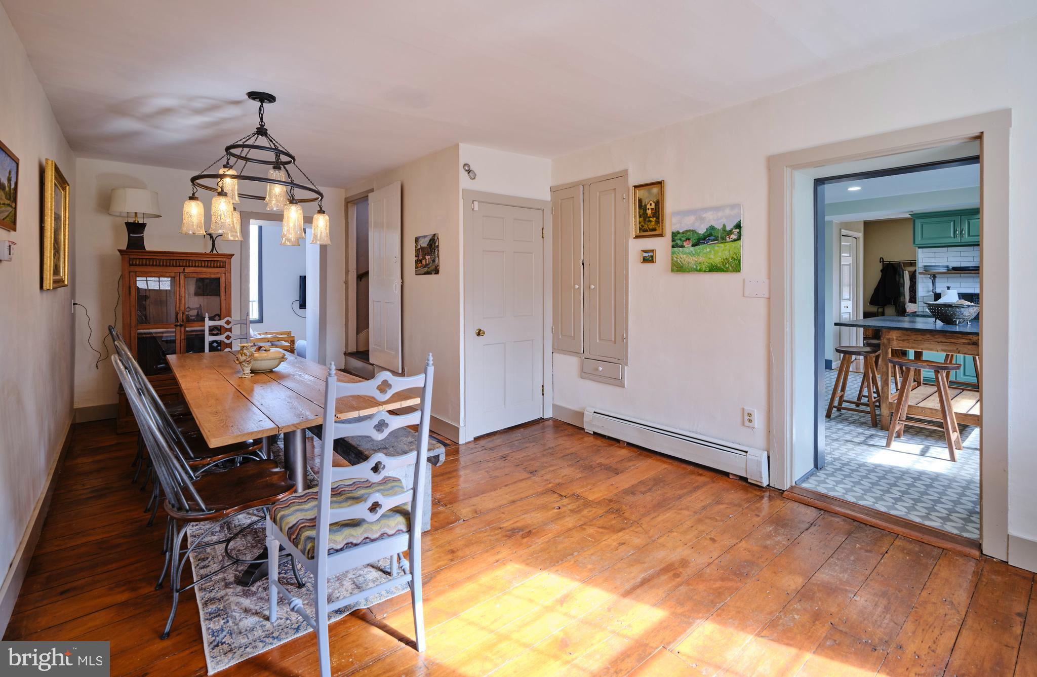 3795 Highway 212 Riegelsville, PA 18077 - Photo 10 of 51 Dining Room