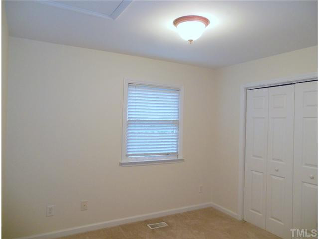 1416 Torredge Road Durham, NC 27712 - Photo 20 of 25 Photo 20