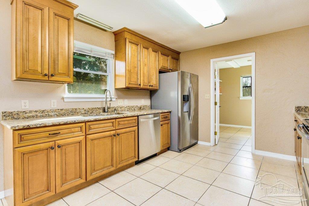 5338 Stafford Circle Pace, FL 32571 - Photo 13 of 45