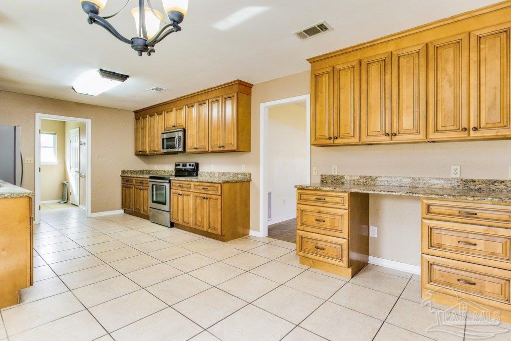 5338 Stafford Circle Pace, FL 32571 - Photo 9 of 45