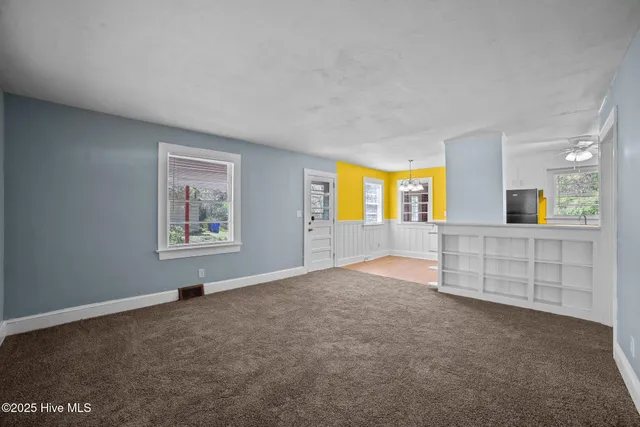 $186,900 | 3630 East 10th Street, Greenville, NC 27858