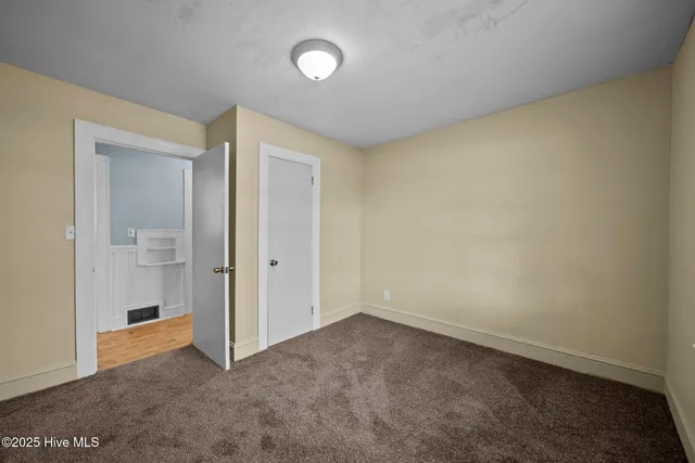 $186,900 | 3630 East 10th Street, Greenville, NC 27858