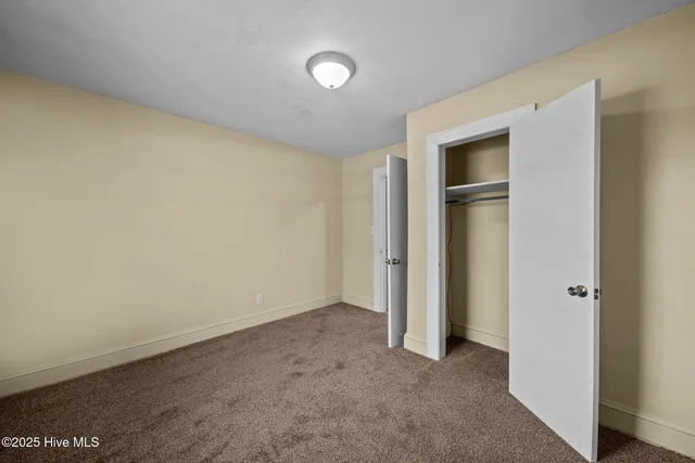 $186,900 | 3630 East 10th Street, Greenville, NC 27858