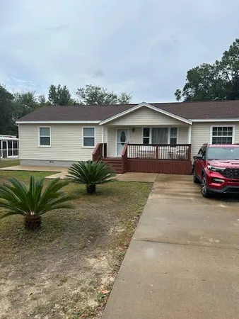 $320,330 | 358 Edge Avenue, Valparaiso, FL 32580