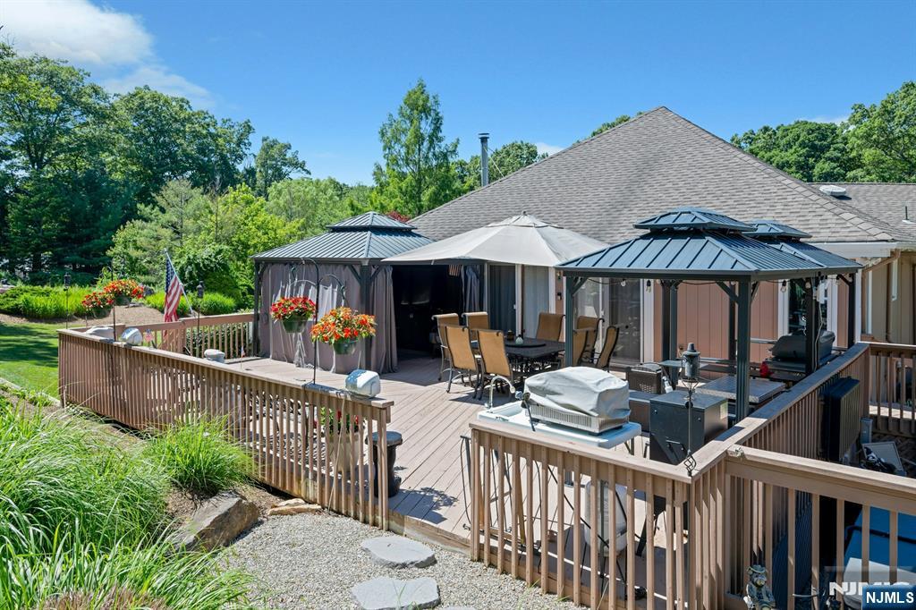 1034 Green Pond Road Newfoundland, NJ 07435 - Photo 12 of 34 Gallery Image 12