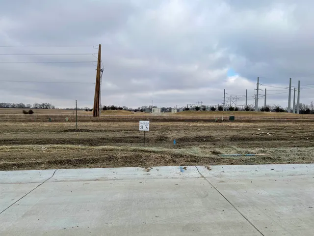 $29,900 | 6896 East Pheasant Ridge Street, Wichita, KS 67226