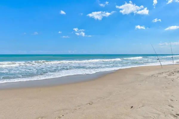 $2,800 | 3200 North Hwy A1A, Unit 209, Hutchinson Island, FL 34949
