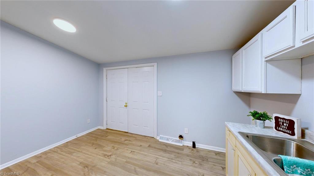 910 Forrest Street High Point, NC 27262 - Photo 12 of 45 Gallery Image 12