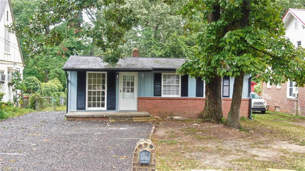 910 Forrest Street High Point, NC 27262 - Photo 44 of 45 Gallery Image 44