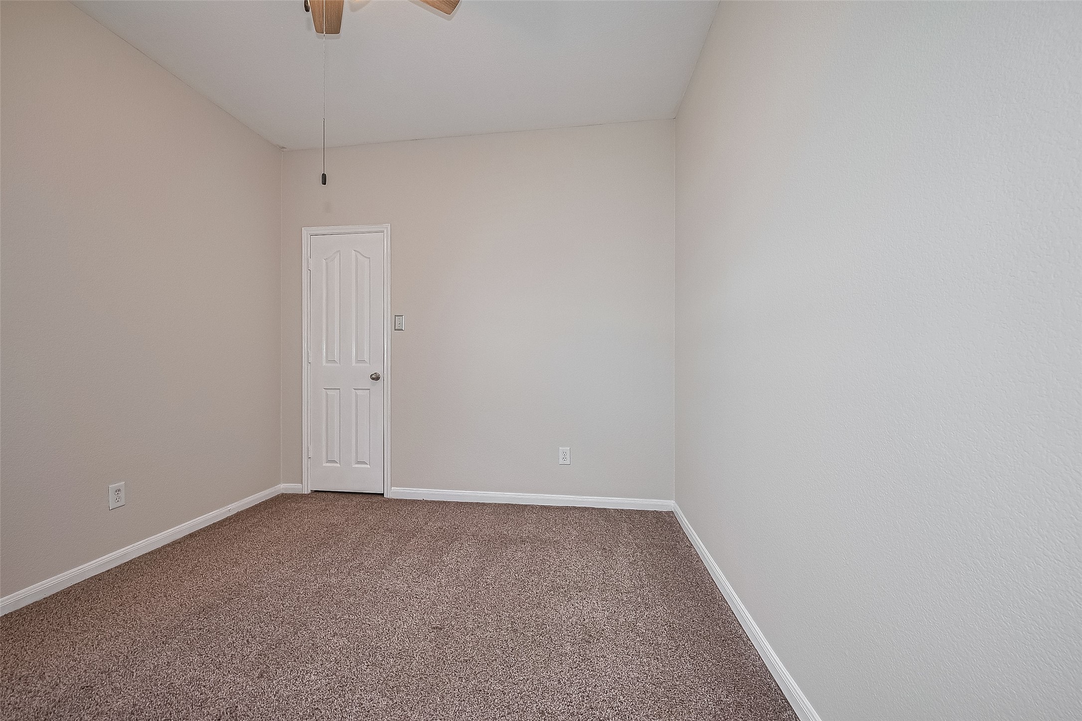 21406 Rioja Bluff Lane Katy, TX 77449 - Photo 22 of 41