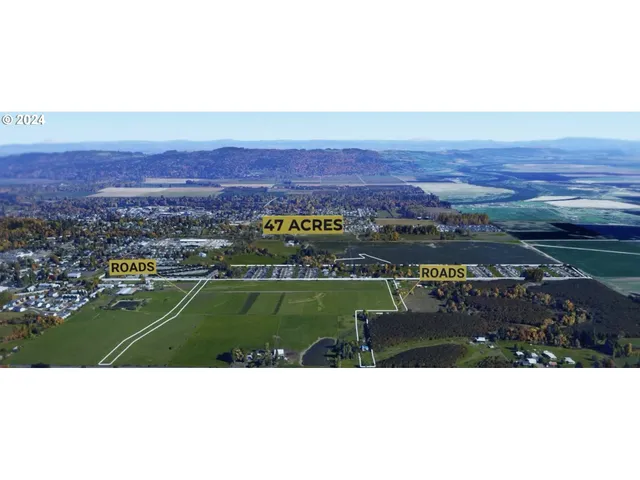 a view of an ocean and beach