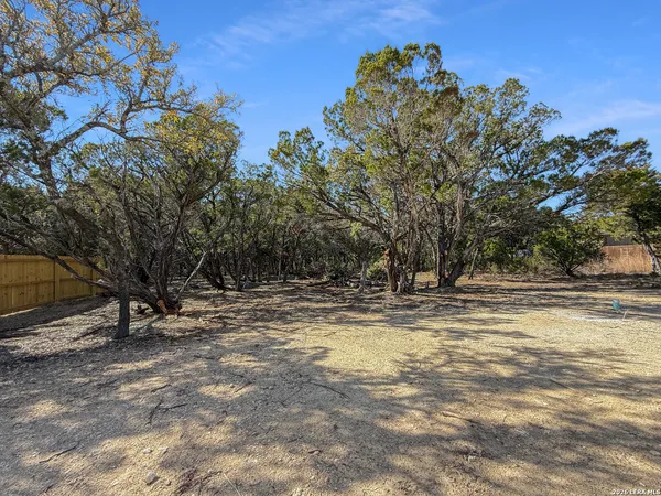 $1,500 | 656 Skyline Drive, Bandera, TX 78003