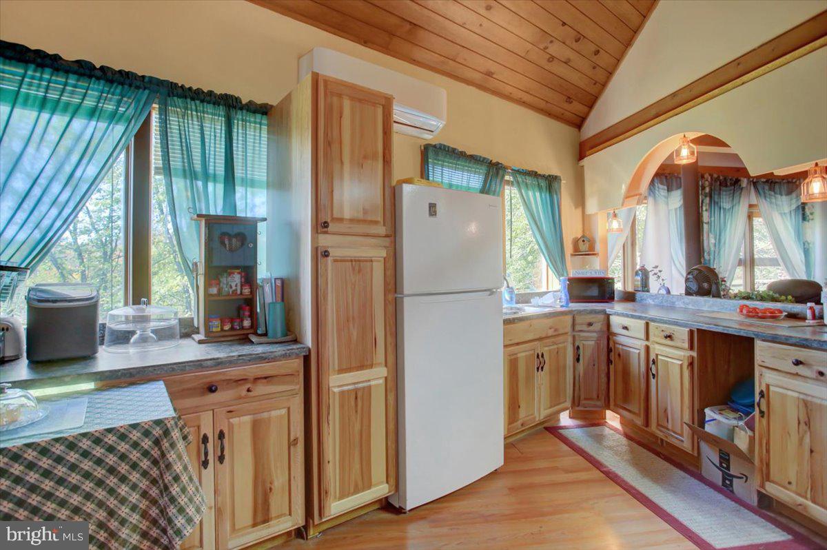 2179 Layton Road Warfordsburg, PA 17267 - Photo 27 of 86 Commercial Kitchen