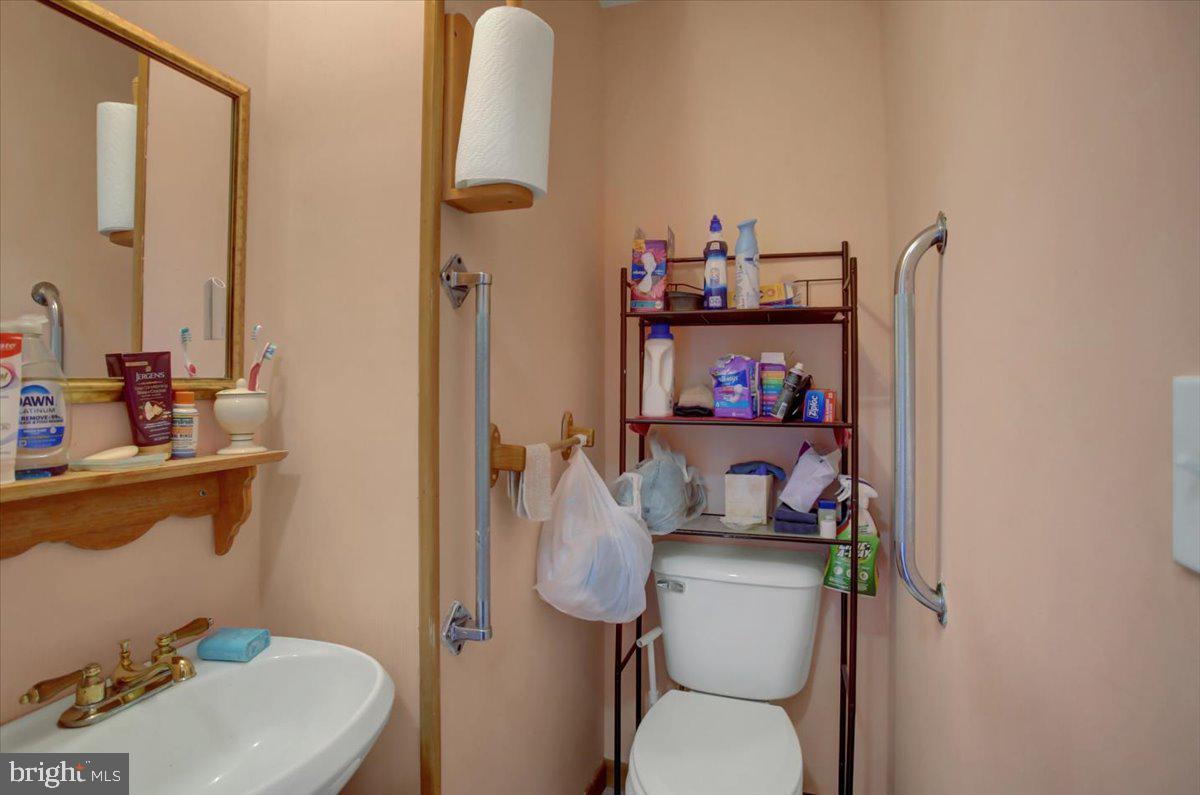 2179 Layton Road Warfordsburg, PA 17267 - Photo 34 of 86 Bedroom 1 Half Bath