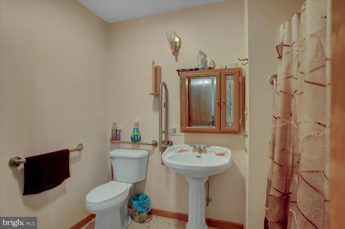 2179 Layton Road Warfordsburg, PA 17267 - Photo 40 of 86 Bedroom 3 Full Bath