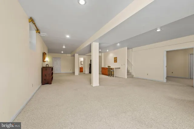 a view of empty room