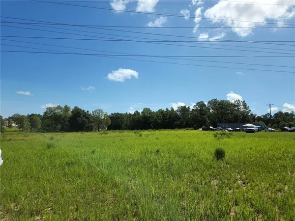 $495,000 | 15 Southeast Maricamp Road, Ocala, FL 34472