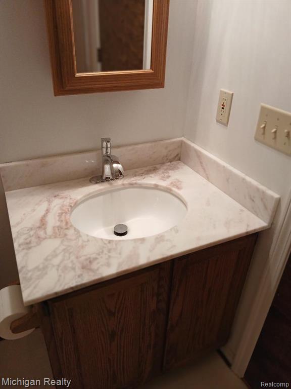 3531 East Commerce Road Commerce Township, MI 48382 - Photo 16 of 30