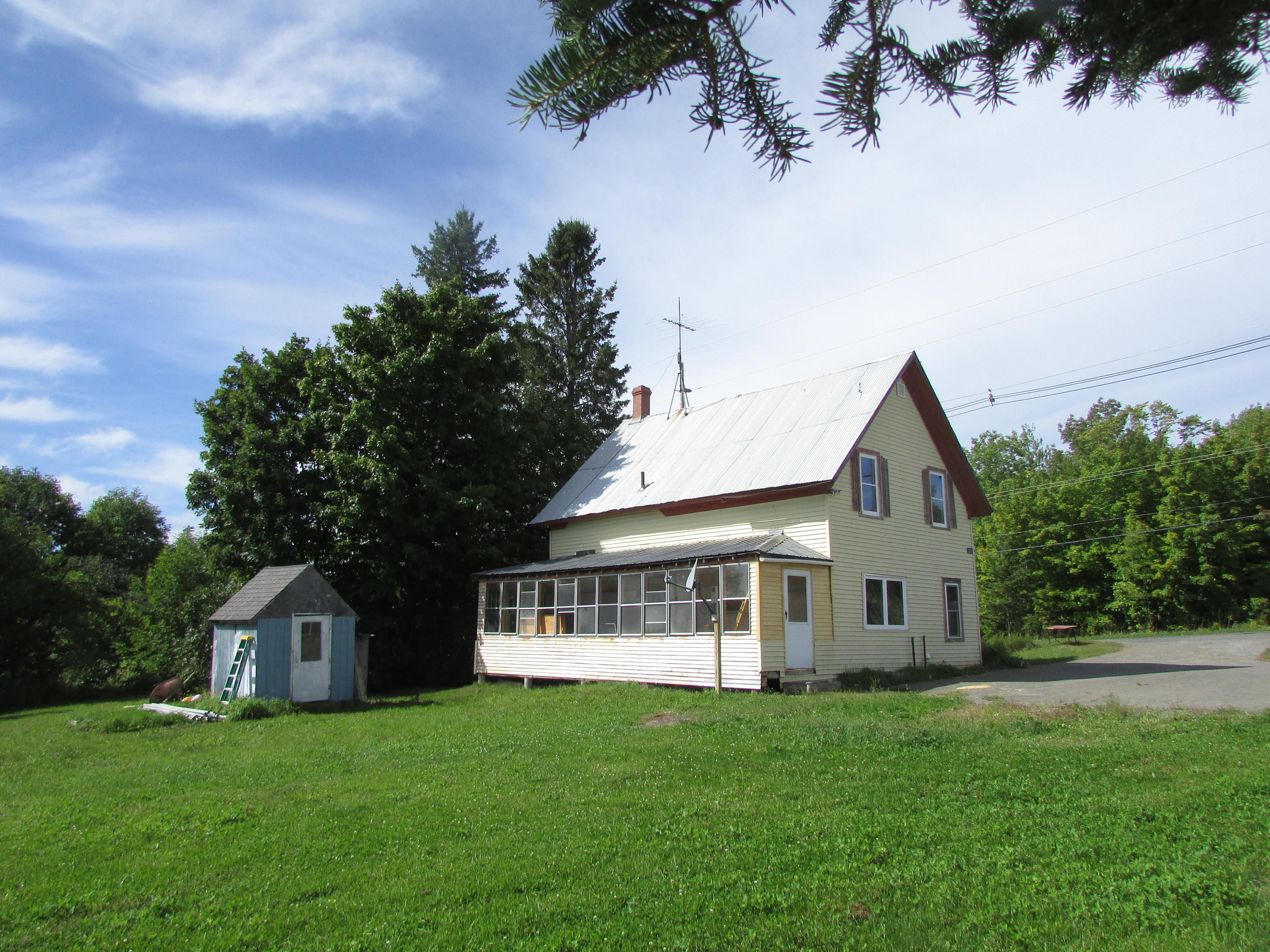 1228 Ludlow Road Houlton, ME 04730 - Photo 2 of 17 IMG_9111
