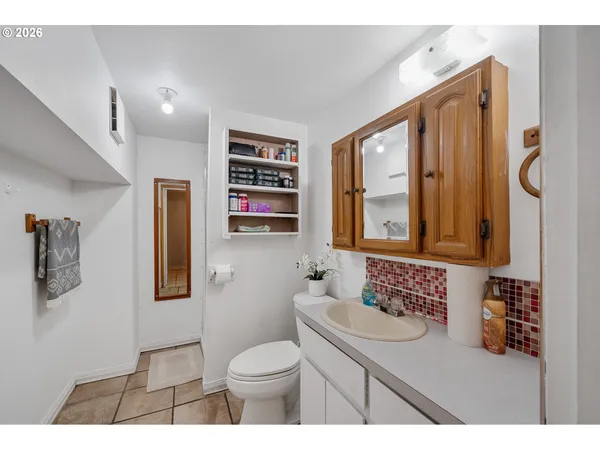 $499,000 | 411 Park Avenue, Tillamook, OR 97141