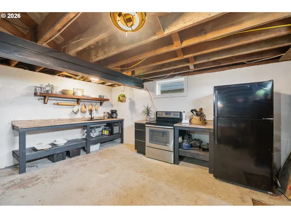 $499,000 | 411 Park Avenue, Tillamook, OR 97141