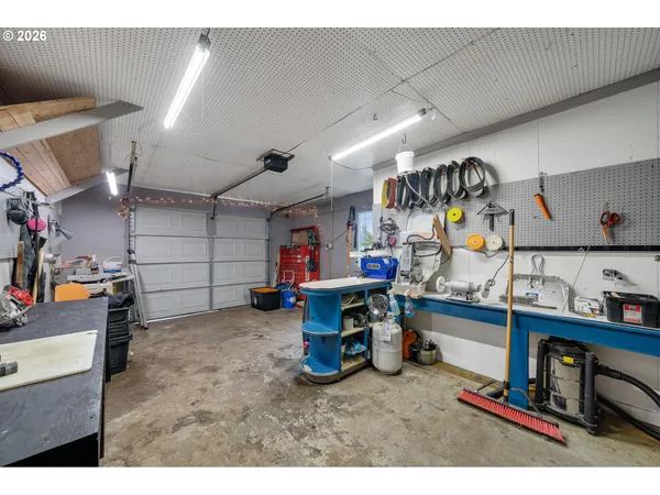 $499,000 | 411 Park Avenue, Tillamook, OR 97141