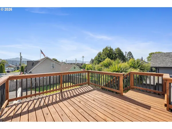 $499,000 | 411 Park Avenue, Tillamook, OR 97141