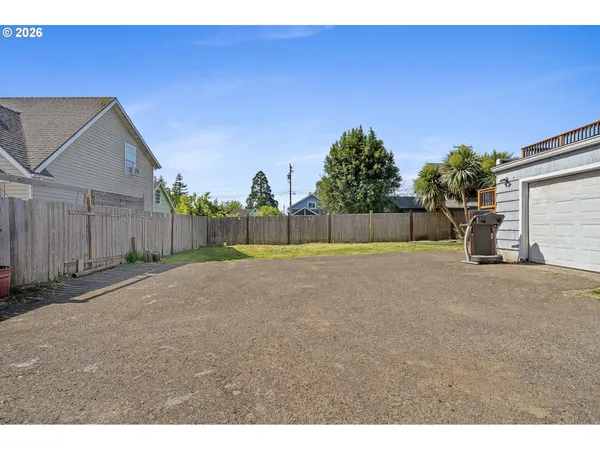 $499,000 | 411 Park Avenue, Tillamook, OR 97141