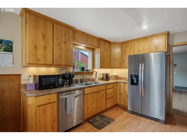 $499,000 | 411 Park Avenue, Tillamook, OR 97141