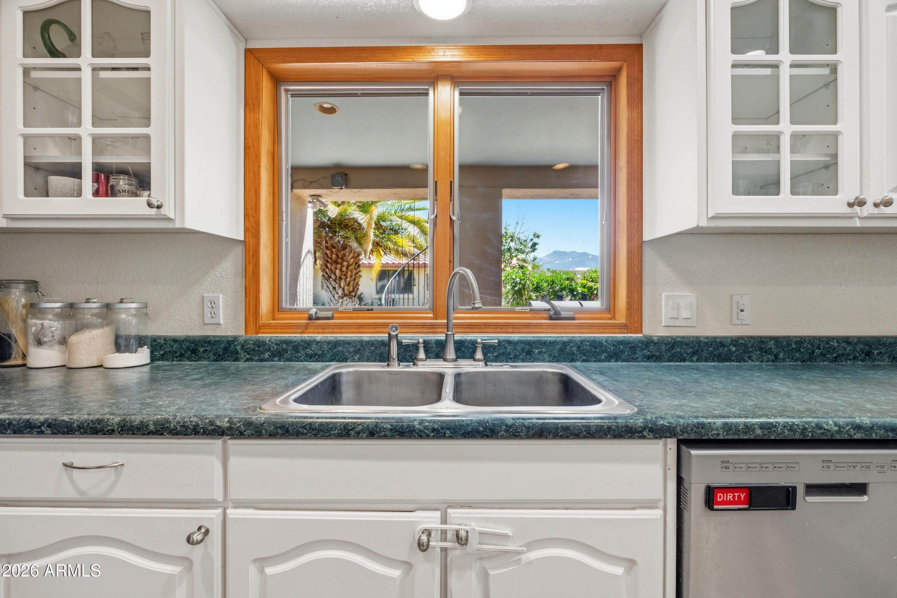 2810 Greenbrier Road Sierra Vista, AZ 85650 - Photo 18 of 69 DSC_5256