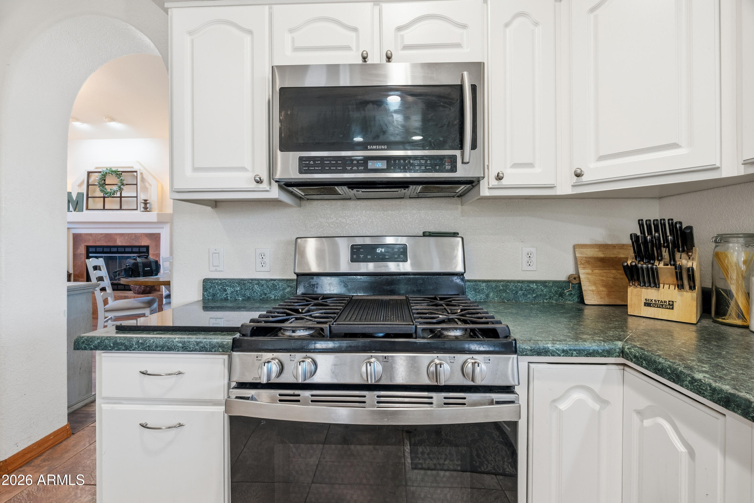 2810 Greenbrier Road Sierra Vista, AZ 85650 - Photo 19 of 69 DSC_5259