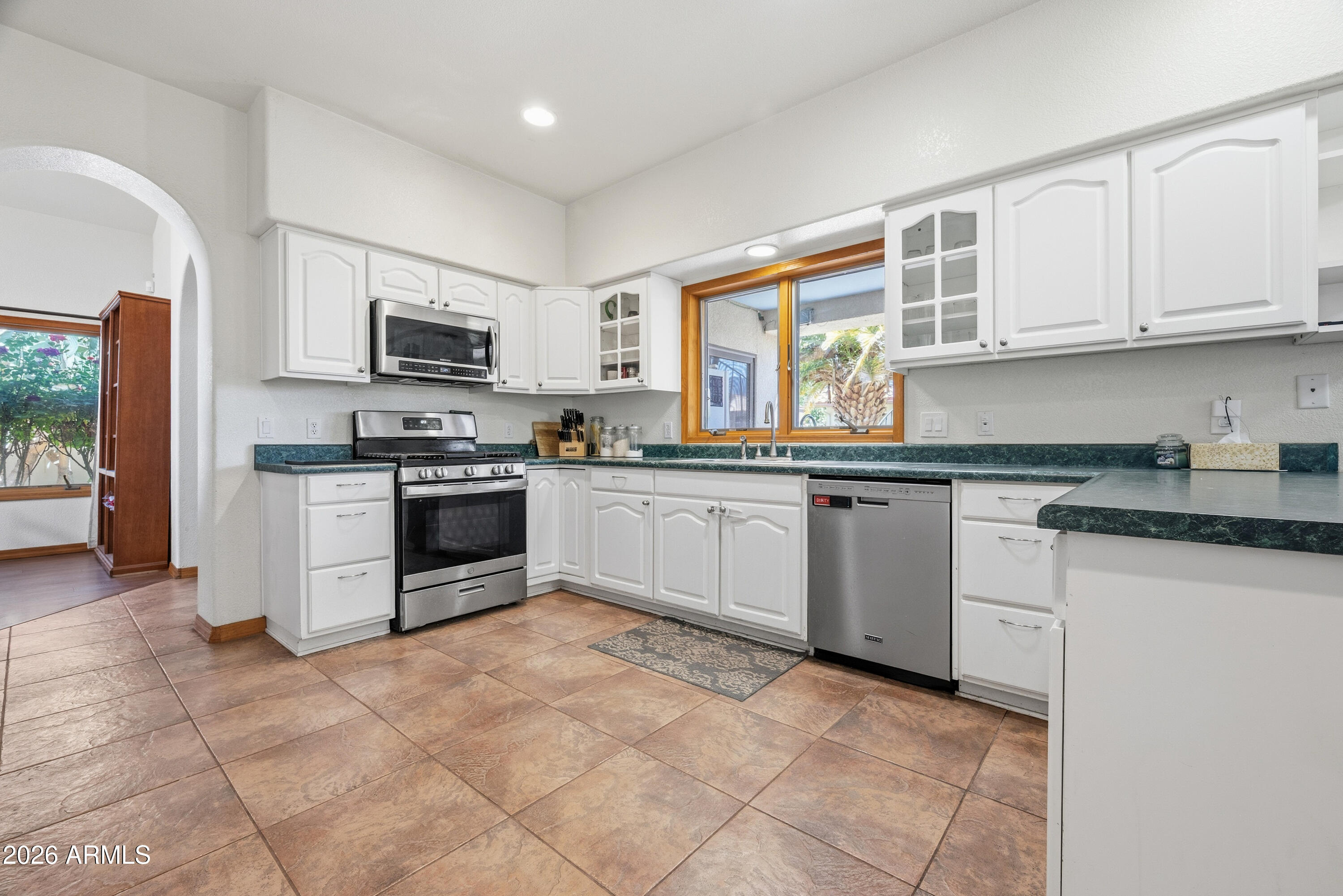 2810 Greenbrier Road Sierra Vista, AZ 85650 - Photo 20 of 69 DSC_5247