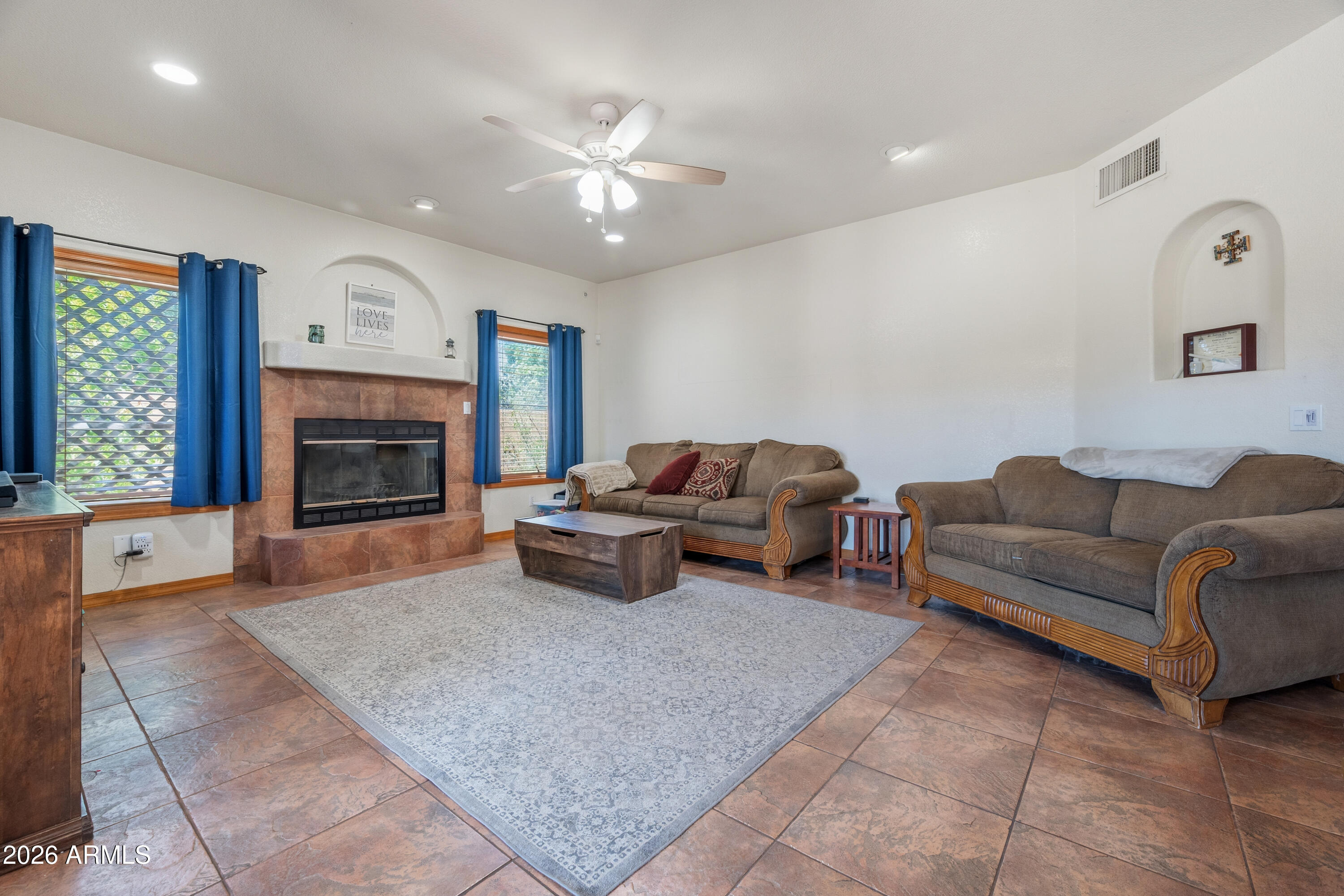 2810 Greenbrier Road Sierra Vista, AZ 85650 - Photo 22 of 69 DSC_5235