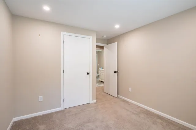 $549,900 | 43 Boxwood Circle, Milford, NH 03055