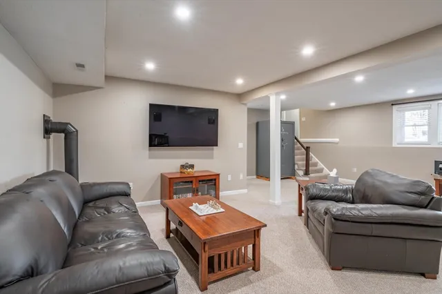 $549,900 | 43 Boxwood Circle, Milford, NH 03055