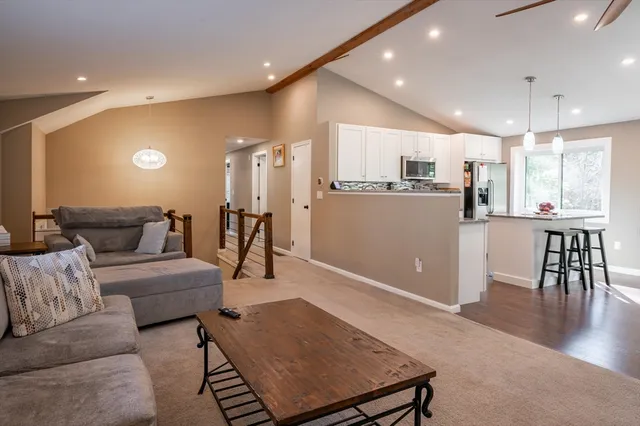 $549,900 | 43 Boxwood Circle, Milford, NH 03055