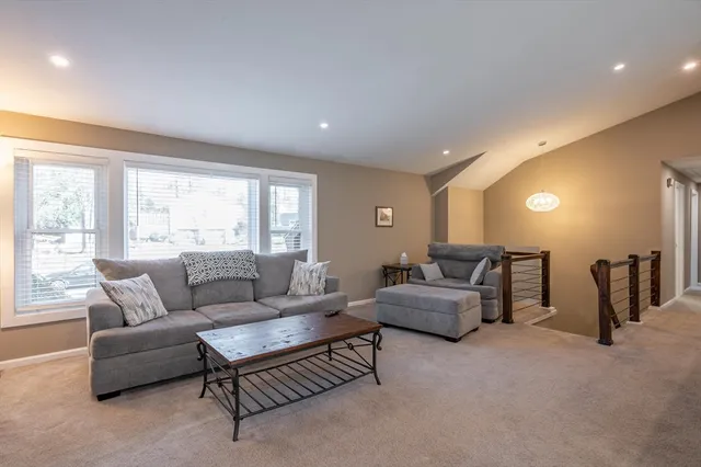 $549,900 | 43 Boxwood Circle, Milford, NH 03055