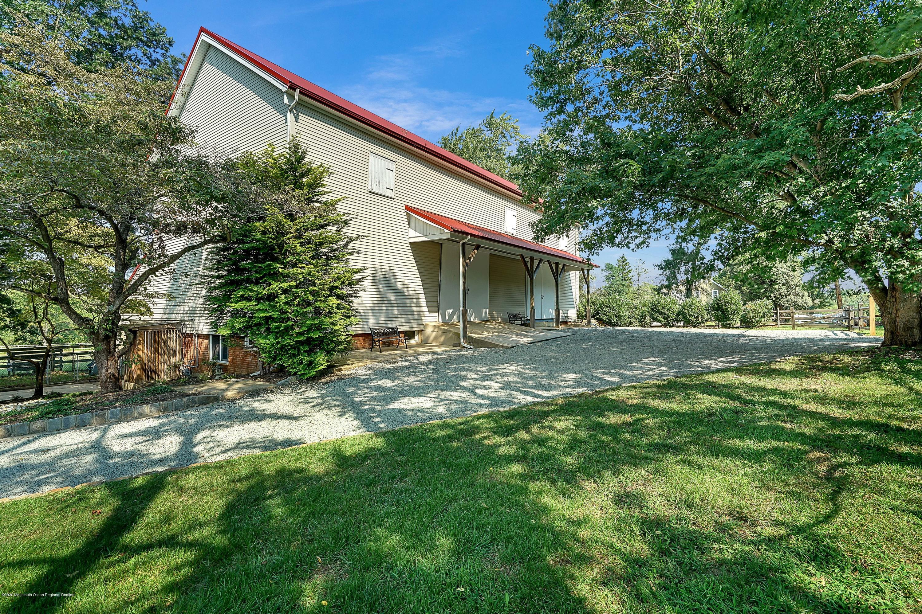 56 Hominy Hill Road Colts Neck, NJ 07722 - Photo 7 of 106 119_dsc09211
